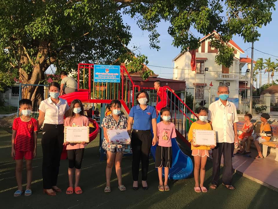 Khánh thành khu vui chơi cho thanh thiếu nhi tại thôn Kim Sơn xã Tân Trào huyện Kiến Thụy