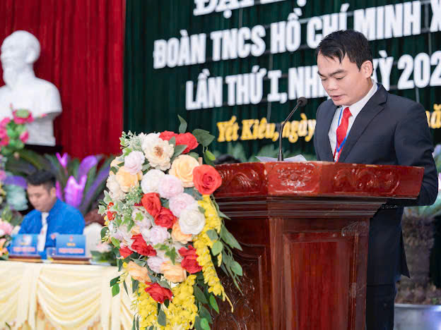 Đồng chí Vũ Văn Cấp - Bí thư Đảng ủy, Chủ tịch HĐND xã