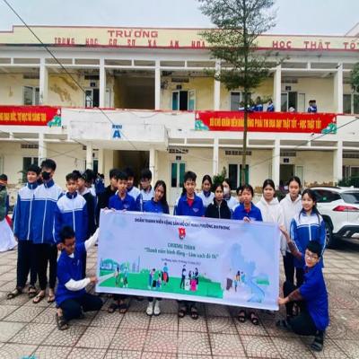 Chiến dịch “Thanh niên hành động – Làm sạch đô thị” năm 2025