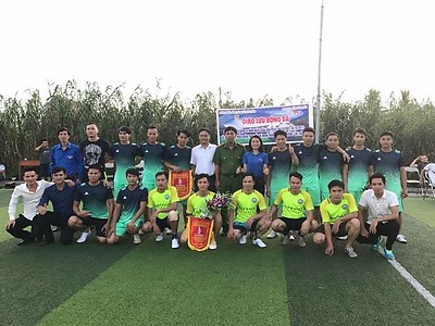 Giao lưu bóng đá giữa Đoàn thanh niên huyện và Đội Cảnh sát PCCC số 10