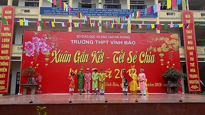 Chương trình xuân gắn kết - Tết sẻ chia THPT Vĩnh Bảo