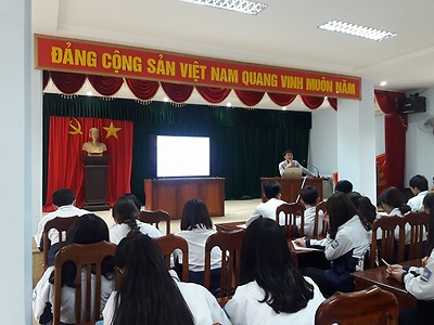 Lớp cảm tình đoàn cho thanh niên