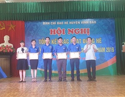 Tổng kết hoạt động hè và Chiến dịch thanh niên tình nguyện hè năm 2019