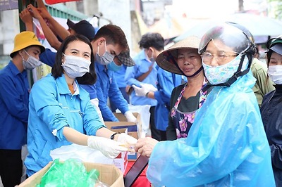 ĐOÀN THANH NIÊN HUYỆN VĨNH BẢO CHUNG TAY ĐẨY LÙI DỊCH COVID – 19