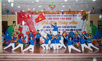 Liên hoan văn nghệ “GIAI ĐIỆU THÁNG 5” và biểu dương mô hình, gương thanh niên tiêu biểu trong học tập và làm theo tư tưởng, đạo đức, phong cách Hồ Chí Minh