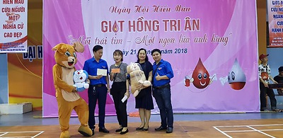 Giọt hồng Tri ân 2018