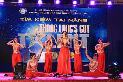 Đoàn trường THPT Thăng Long tổ chức Đêm hội Lửa trại và hội diễn Thăng Long's Got Talent