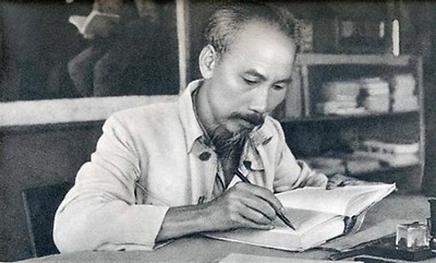 Phong cách sống thanh cao, giản dị của Hồ Chí Minh