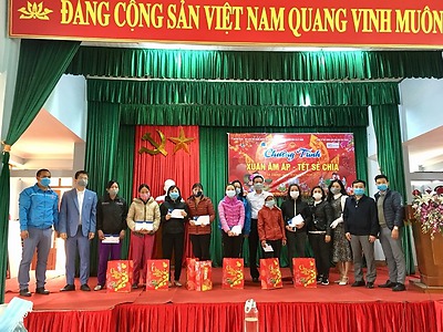 Ngày 30/1/2021 Huyện đoàn An Dương kết hợp cùng UBND xã Lê Thiện, Công Ty Bất động sản bán nhá Hải Phòng thực hiện chương trình 