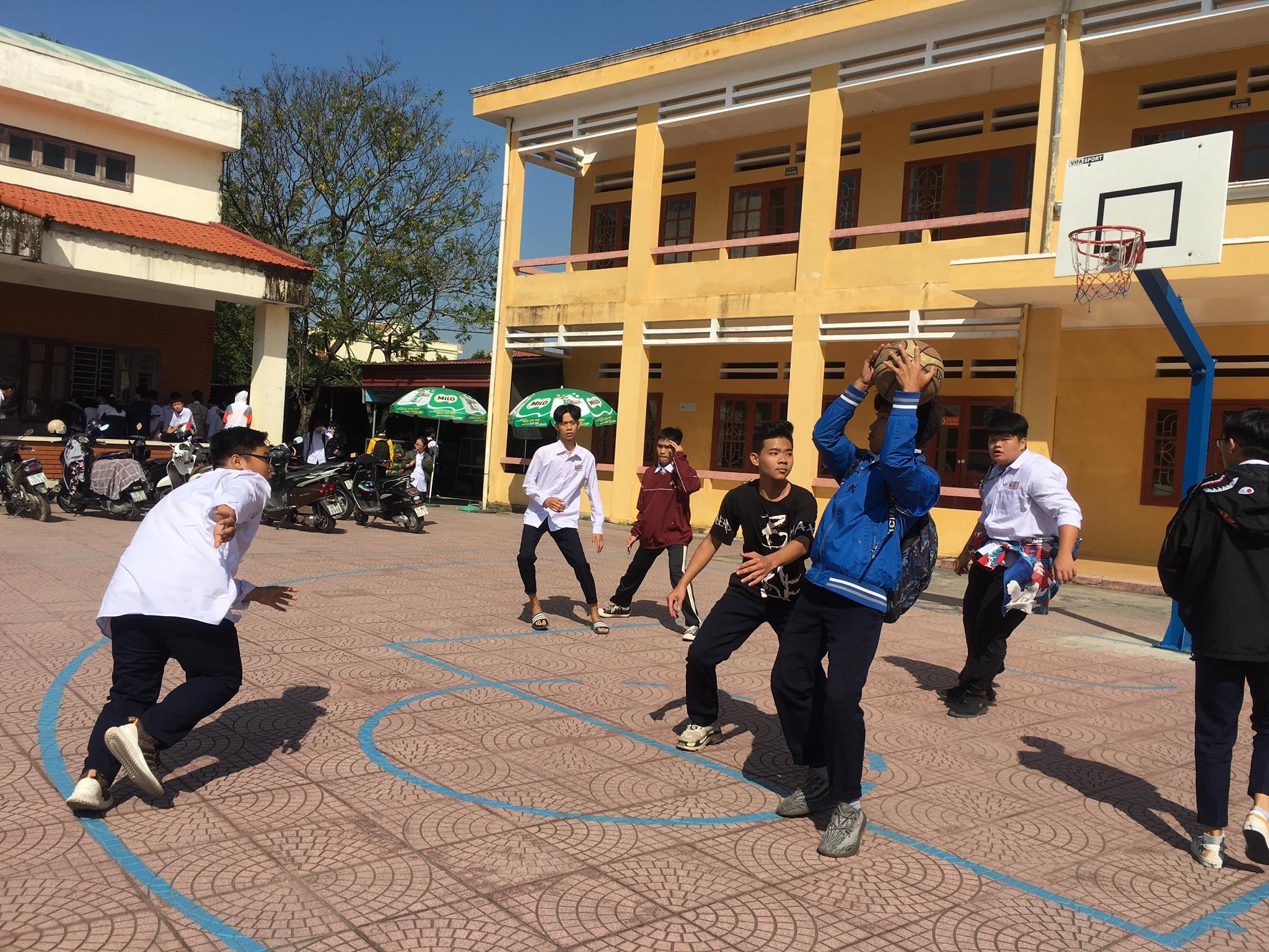 1605081056-hhjhjhjh