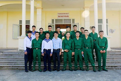 Đón thanh niên hoàn thành nghĩa vụ quân sự trở về địa phương