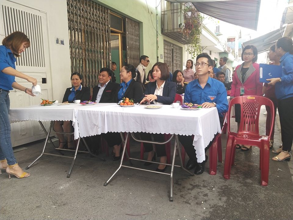 Các phòng, ban, đoàn thể hỗ trợ gia đình