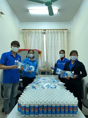 Quận đoàn Hải An: Trang bị 1000 khẩu trang, 3000 chai nước sát khuẩn nhanh cho các tổ giám sát xã hội trên địa bàn quận