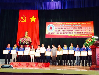 Huyện đoàn Tiên Lãng: Ngày hội Hiến máu tình nguyện năm 2014 