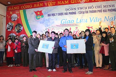 Sôi nổi các hoạt động tình nguyện tại Lào Cai