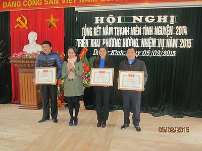 Quận đoàn Dương Kinh: Tổng kết Năm Thanh niên tình nguyện 2014, triển khai Chương trình công tác năm 2015