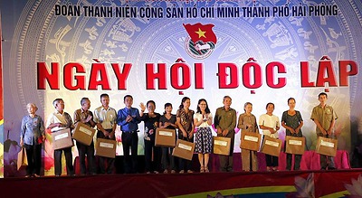 Sôi nổi các hoạt động chào mừng kỷ niệm 70 năm Cách mạng Tháng Tám và Quốc khánh Nước CHXHCN Việt Nam