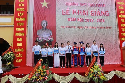 Trường THPT Thái Phiên tổ chức lễ khai giảng năm học 2015- 2016