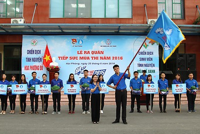 Thành đoàn - Hội Sinh viên Việt Nam thành phố: Lễ ra quân chương trình “Tiếp sức mùa thi 2016”, chiến dịch sinh viên tình nguyện “Mùa hè xanh” và chiến dịch tình nguyện “Hoa Phượng đỏ” 2016