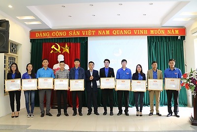 Hội LHTN Việt Nam thành phố: Hội nghị tổng kết công tác Hội và phong trào thanh niên năm 2016, triển khai chương trình công tác năm 2017