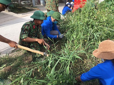 Đoàn thanh niên các phường tích cực xây mới và duy trì tuyến đường, ngõ phố văn minh