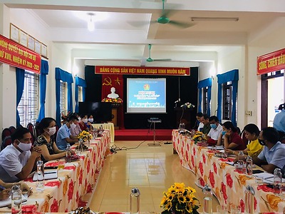 Hội nghị thẩm định Lá cờ đầu, năm học 2019 - 2020