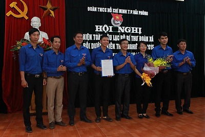 Hội nghị kiện toàn Câu lạc bộ Bí thư Đoàn xã và bồi dưỡng kiến thức nghiệp vụ năm 2015.