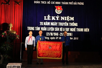 Lễ kỷ niệm 70 năm Ngày truyền thống Trung tâm Huấn luyện cán bộ và Dạy nghề thanh niên thành phố (21/10/1946 - 21/10/2016)