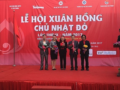 Lễ hội Xuân hồng - Chủ nhật đỏ lần thứ IX - Năm 2017