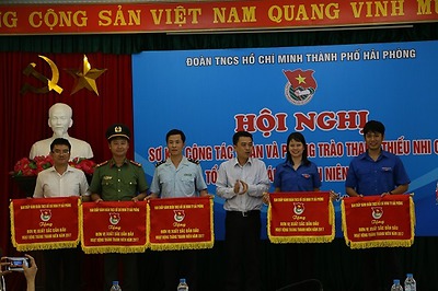 Hội nghị sơ kết công tác Đoàn và phong trào thanh thiếu nhi thành phố quý I, tổng kết Tháng Thanh niên năm 2017