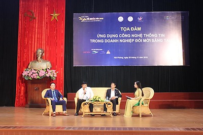 Tọa đàm “Ứng dụng Công nghệ thông tin để đổi mới sáng tạo trong doanh nghiệp”