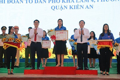 Hội nghị tổng kết việc thực hiện các mô hình Chi đoàn giai đoạn 2014 – 2017; Biểu dương các mô hình chi đoàn mạnh tiêu biểu giai đoạn 2014 - 2017 và Nhà giáo trẻ tiêu biểu cấp thành phố lần thứ I năm 2019