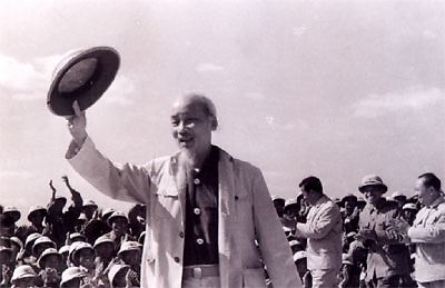 Một chuyến thăm, ba bài học