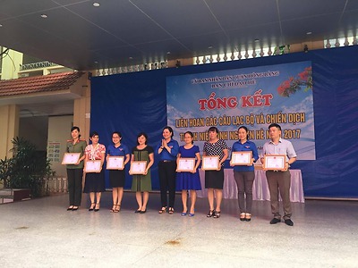 Ban chỉ đạo hè quận Hồng Bàng tổ chức “Tổng kết – Liên hoan các Câu lạc bộ và Chiến dịch thanh niên tình nguyện hè năm 2017”.