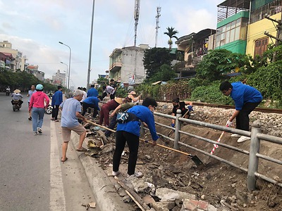 Quận đoàn triển khai đồng loạt ngày chủ nhật xanh 11.10