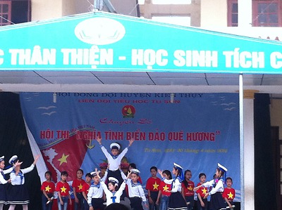 Chuyên đề Hội thi “Nghĩa tình Biển đảo quê hương”