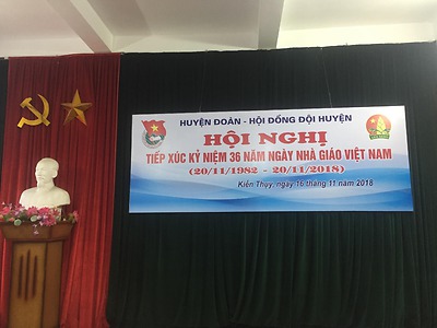 Huyện Đoàn - Hội Đồng Đội huyện tổ chức Hội nghị tiếp xúc kỷ niệm 36 năm ngày nhà giáo Việt Nam