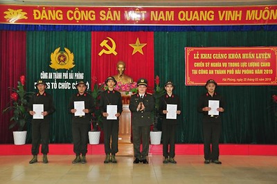 Khai giảng khóa huấn luyện 95 chiến sĩ nghĩa vụ Công an nhân dân