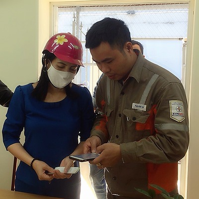 Công tác tuyên truyền, vận động khách hàng đăng ký nhận tin nhắn dịch vụ điện qua Zalo tại Điện lực Kiến An