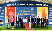 Lễ trao tặng máy tính cho học sinh trường tiểu học Trường Thọ