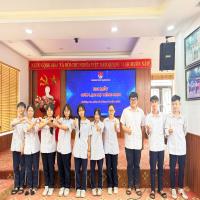 ĐƯỜNG AN: ĐOÀN TRƯỜNG THPT ĐƯỜNG AN TỔ CHỨC RA MẮT CÂU LẠC BỘ TIẾNG ANH