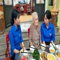BỮA CƠM TRI ÂN - ẤM ÁP NGHĨA TÌNH