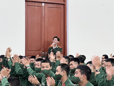 Đoàn cơ sở Trung đoàn 50 Sôi nổi cương trình giao lưu văn nghệ 