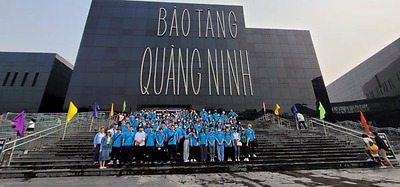 Hành trình đến với bảo tàng Quảng Ninh của Sinh viên trường ĐH Quản lý và Công nghệ