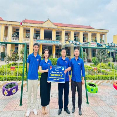 An Phú: Công trình thanh niên 