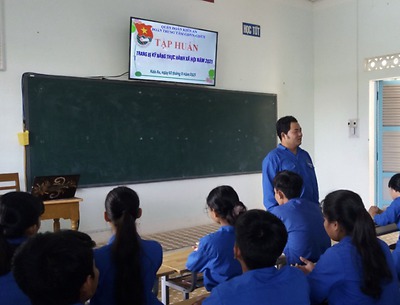 Đoàn Trung tâm GDNN-GDTX quận Kiến An: Trang bị kỹ năng thực hành xã hội cho đoàn viên