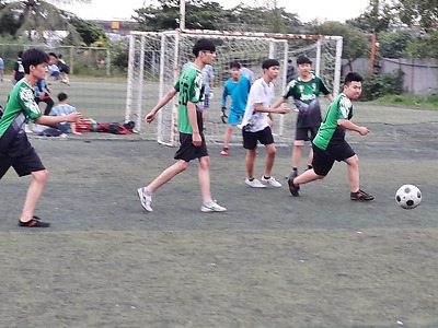 Ngày 18/11/2021, Đoàn trường THPT Quảng Thanh, Đoàn trường THPT GDNN&GDTX huyện Thủy Nguyên phối hợp tổ chức Giải bóng đá giao hữu liên trường. 