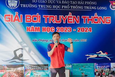 Giải bơi truyền thống trường THPT Thăng Long năm học 2022 - 2023