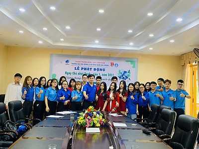 Lễ phát động ngày chủ nhật xanh lần 1 năm 2021 tại HPU