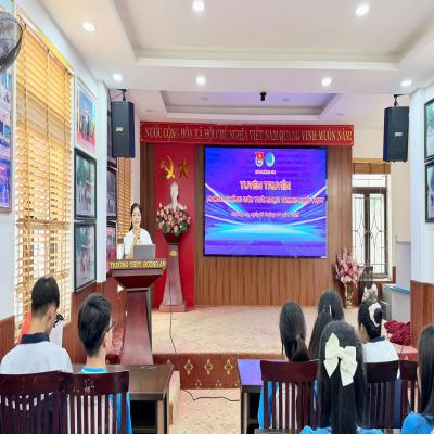 ĐƯỜNG AN: TUYÊN TRUYỀN PHÒNG, CHỐNG RÁC THẢI NHỰA TRONG ĐOÀN VIÊN, THANH NIÊN KHỐI THPT